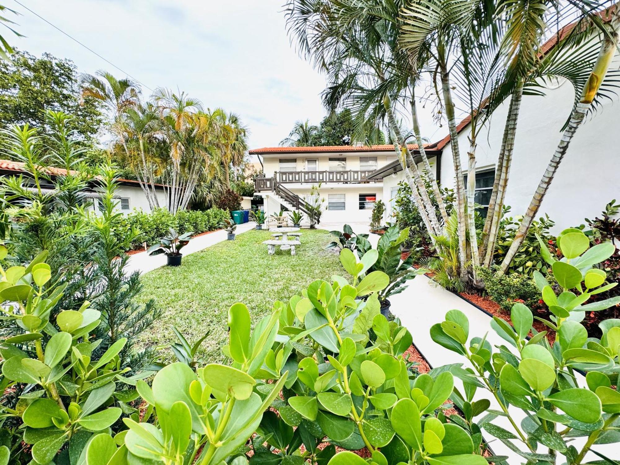 Progresso Apartments & Homes By Lowkl Fort Lauderdale Exterior photo