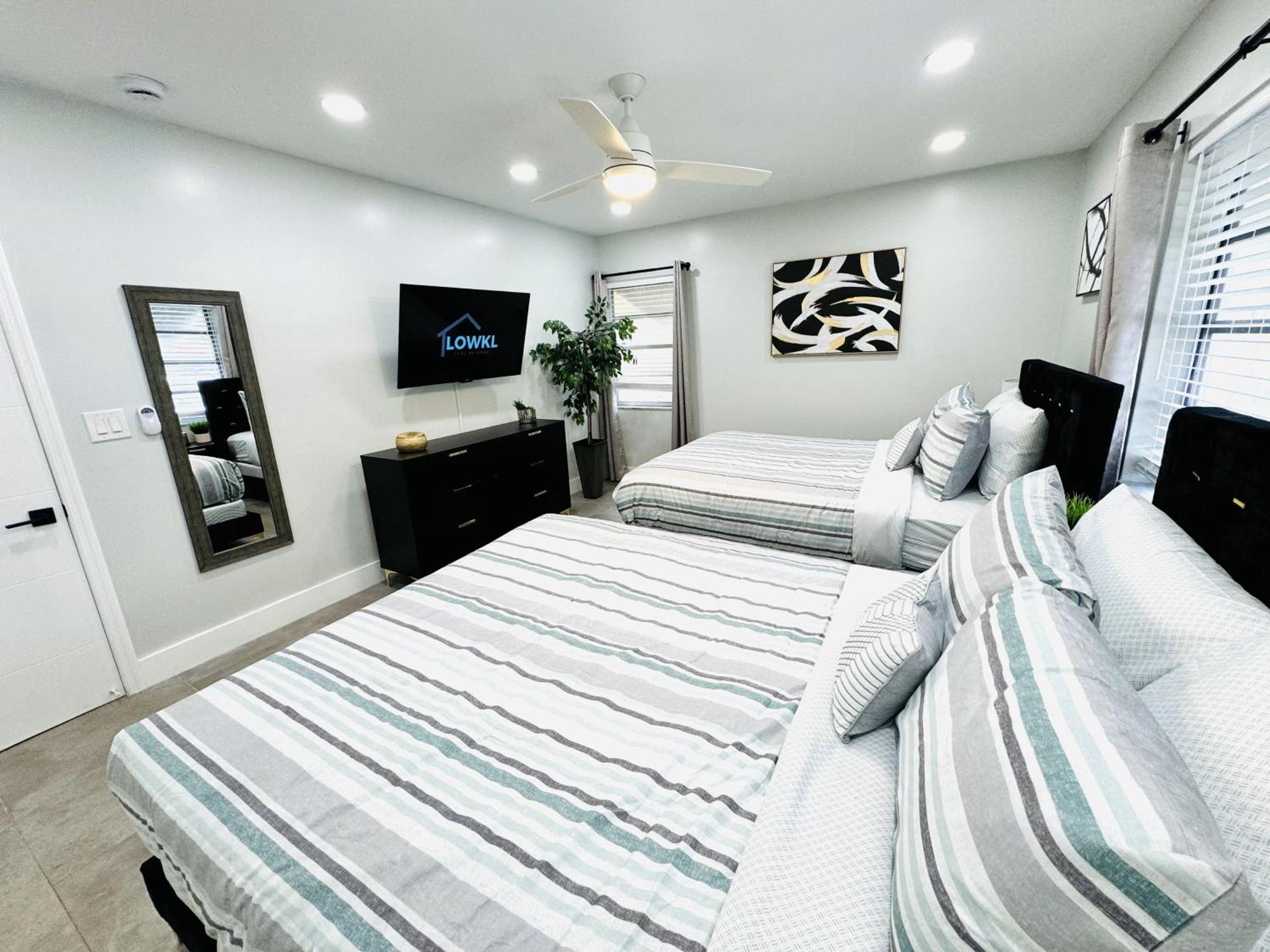 Progresso Apartments & Homes By Lowkl Fort Lauderdale Exterior photo
